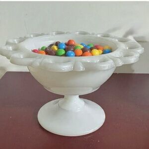 Vintage Mini Milk Glass Pedestal Decorative Dish Elegant White Pedestal Bowl